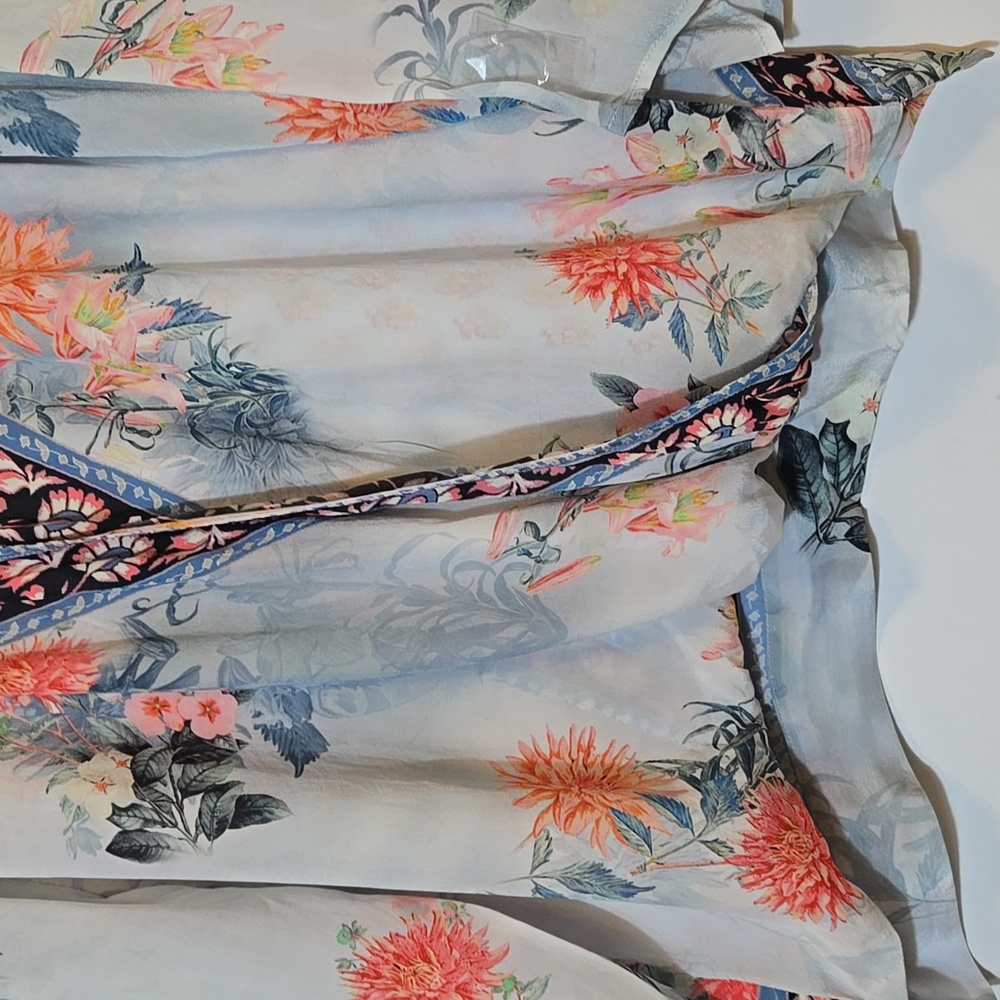 Feathers by Tolani Floral Cupro Wrap Blouse Top Size XL - Picture 6 of 11
